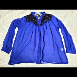 Blouse, sheer blue with black lace collar, button up. Collective Concepts size M